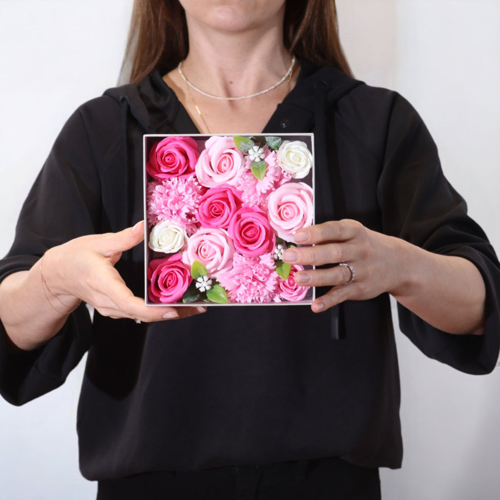 Soft Pink — Luxury Soap Flower Box